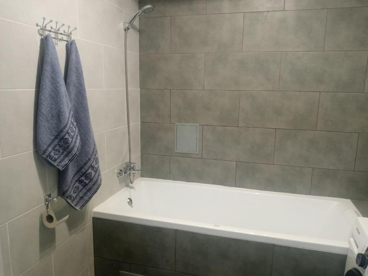 Apartment Edelweiss Uzhhorod Exterior foto